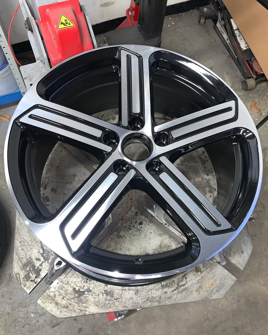 Alloy Wheel Restoration Services In Staines-Upon-Thames