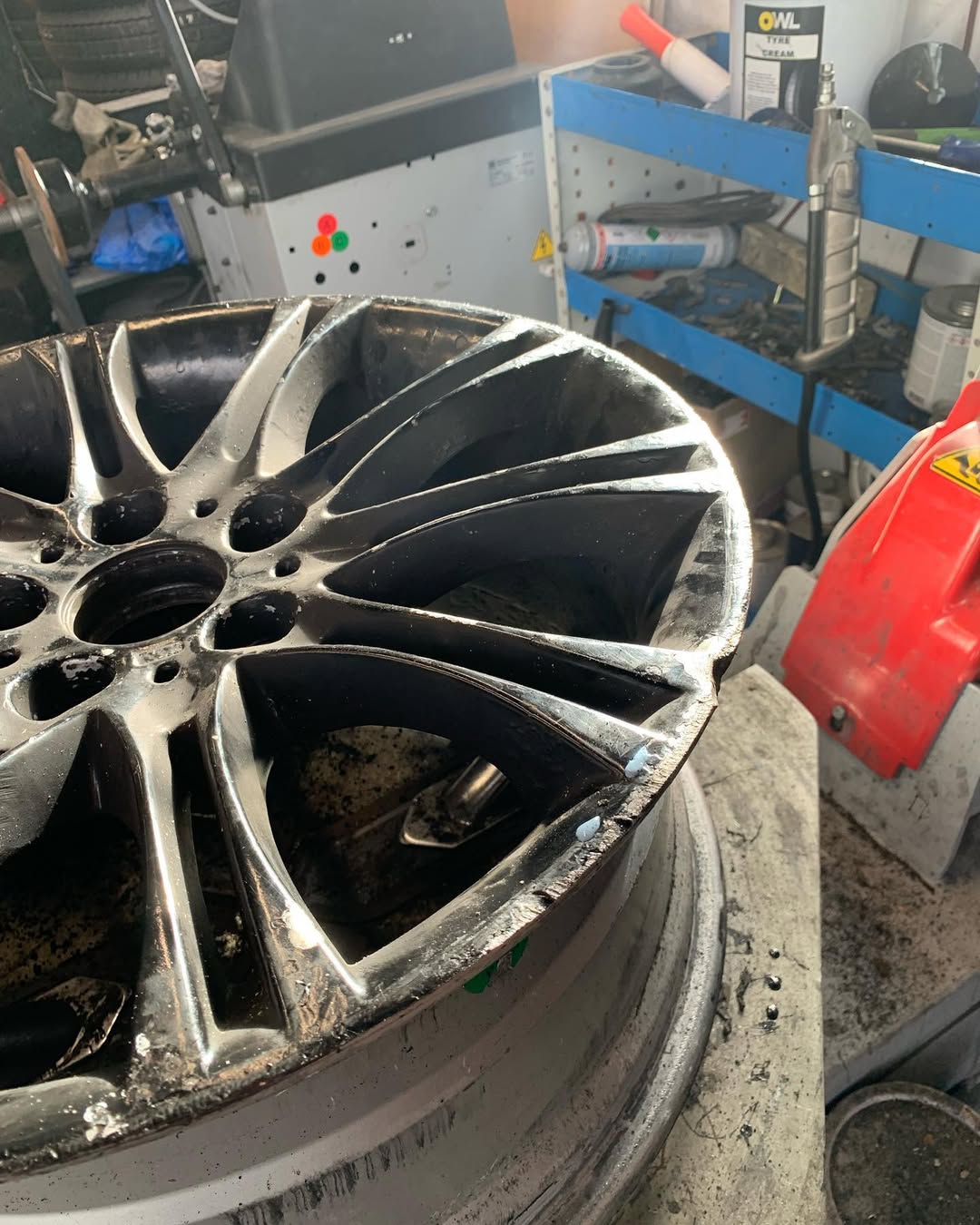 Alloy Refurbishment In Staines-Upon-Thames